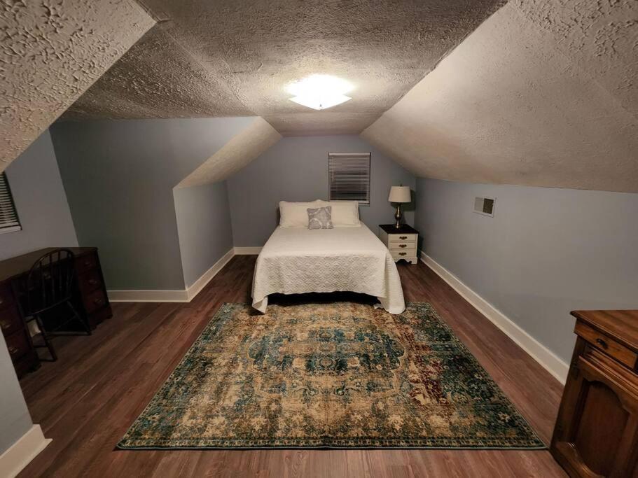 Spacious Family Farmhouse Pikeville Exteriör bild
